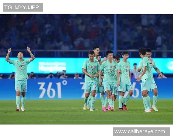 西安足球队在亚运会中的个人能力展现与战术分析 西安足球队在亚运会中的个人能力展现与战术分析