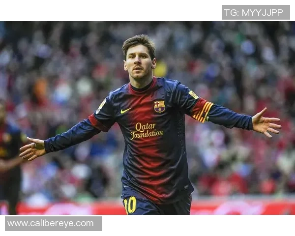 足球明星精彩摆台姿势视频展现球场魅力与个人风采的完美结合